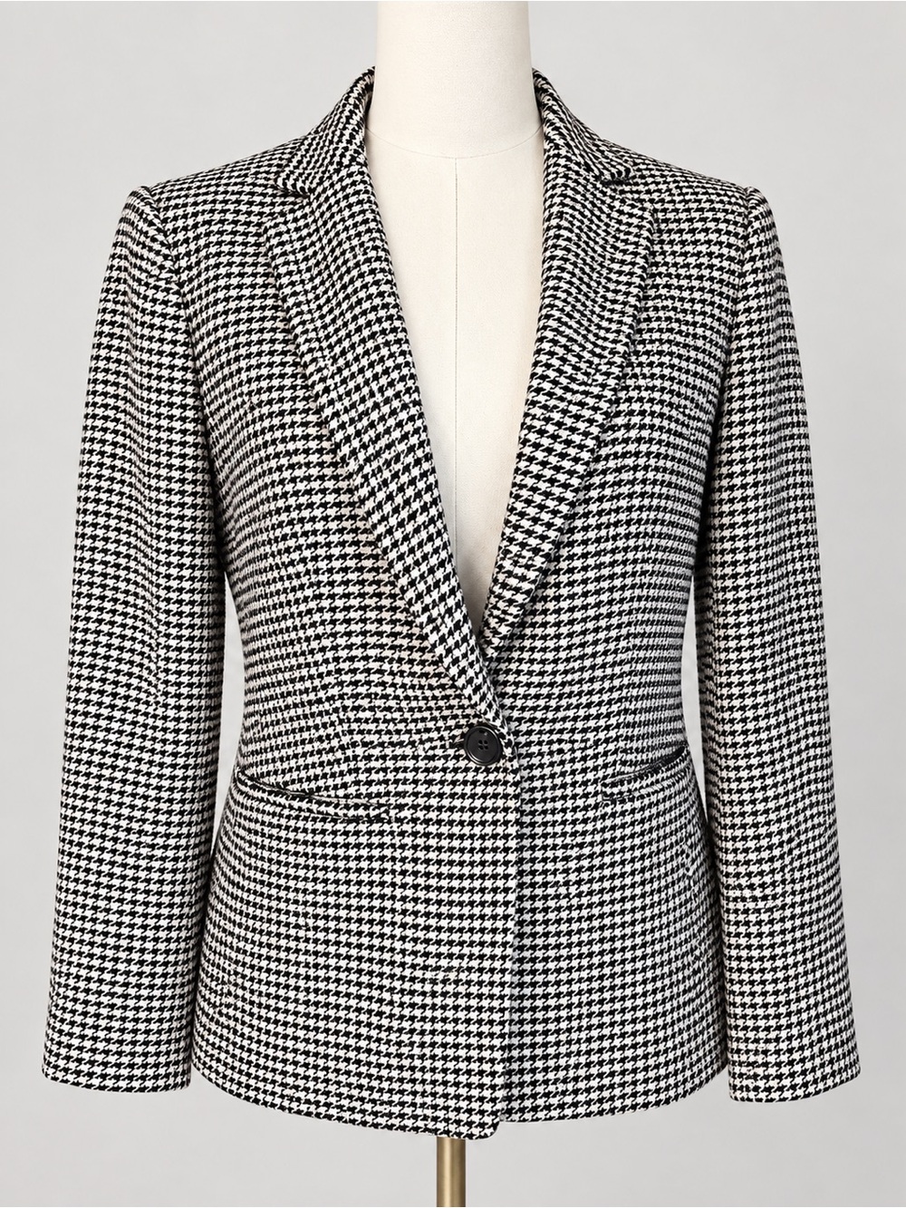 Ann Taylor Classic Black and White Houndstooth Tweed Blazer